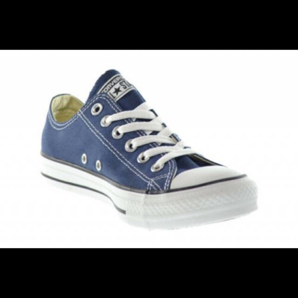 EUC Converse Chuck Taylor All Star Navy Blue Low Top Size 4M